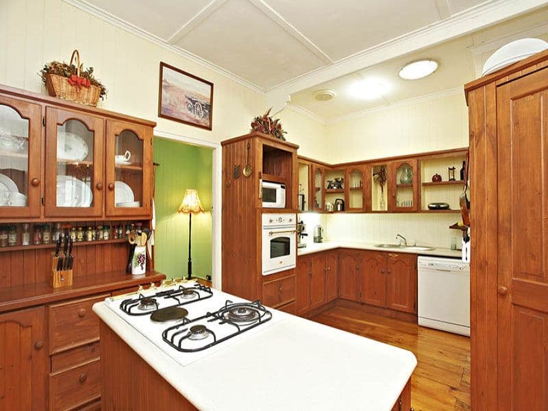 32 Grange Road, GRANGE QLD 4051, Grange - Thumbnail 3