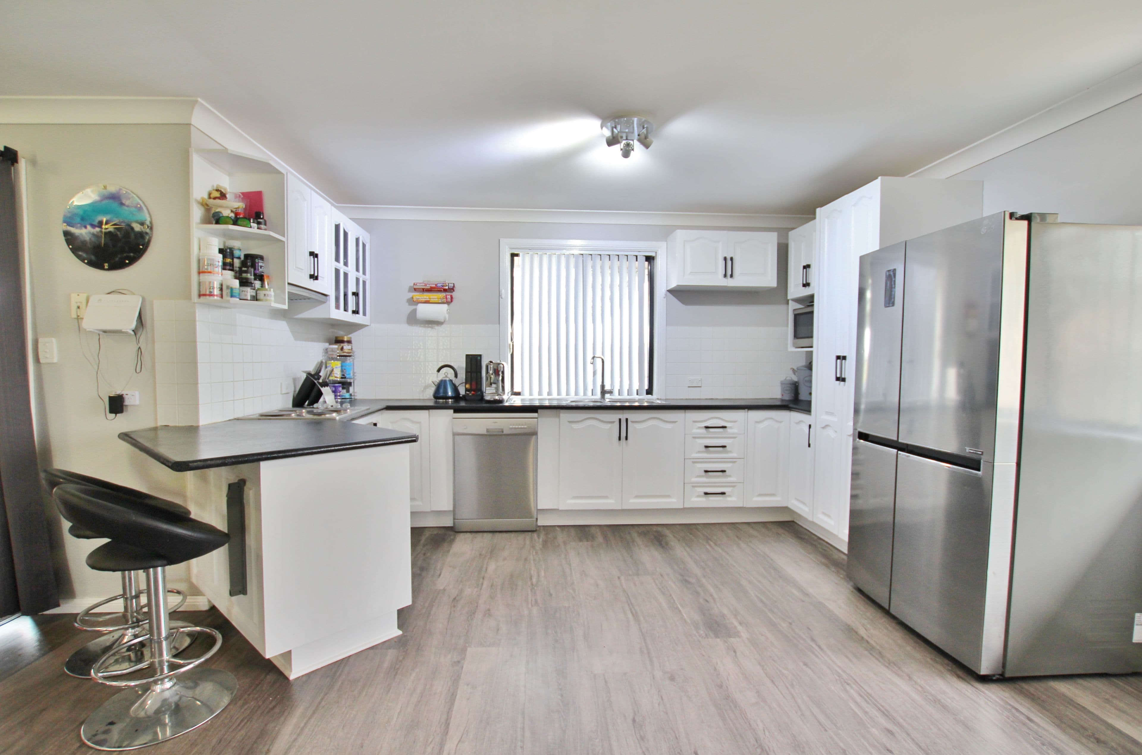 34 Hills Street, Young NSW 2594, Young - Thumbnail 4