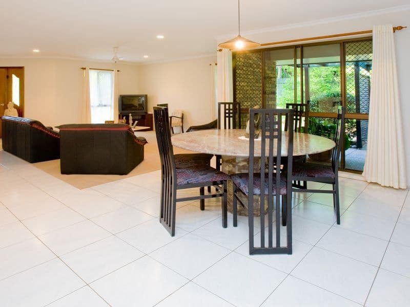 52 Wilson Drive, CAMIRA QLD 4300, Camira - Thumbnail 3