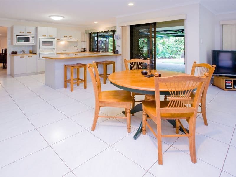 52 Wilson Drive, CAMIRA QLD 4300, Camira - Thumbnail 4