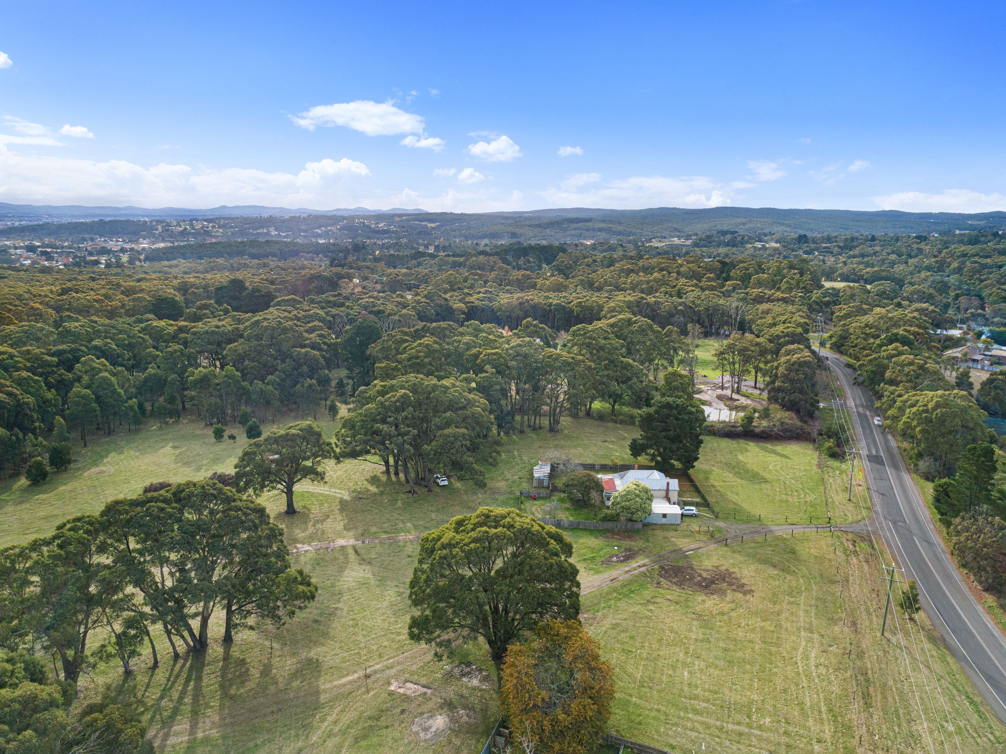 1040 Eureka Street, Warrenheip VIC 3352, Warrenheip - Thumbnail 5