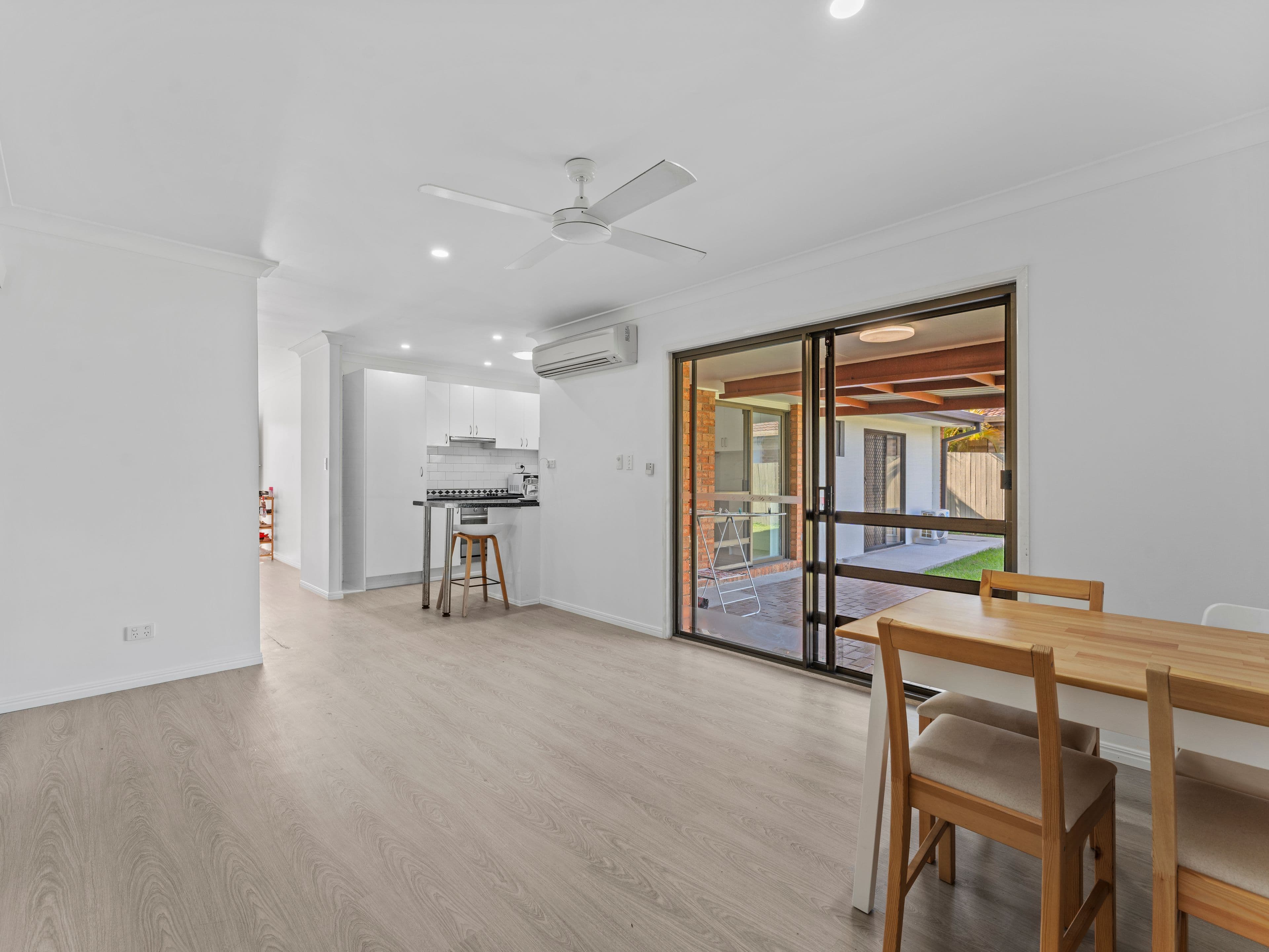 230 Gowan Road, Sunnybank Hills QLD 4109, Sunnybank Hills - Thumbnail 3