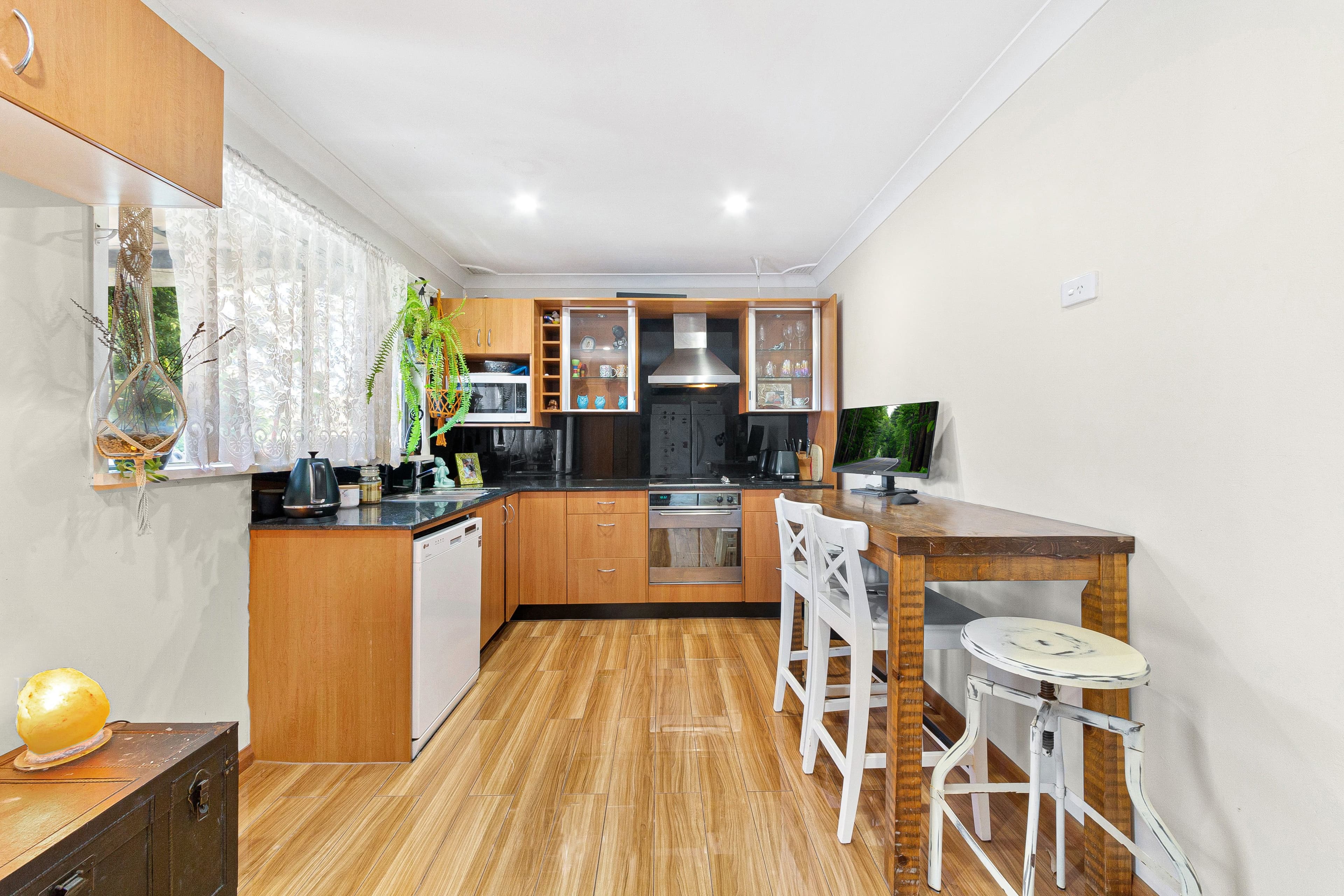 43 Scenic Drive, Budgewoi NSW 2262, Budgewoi - Thumbnail 2