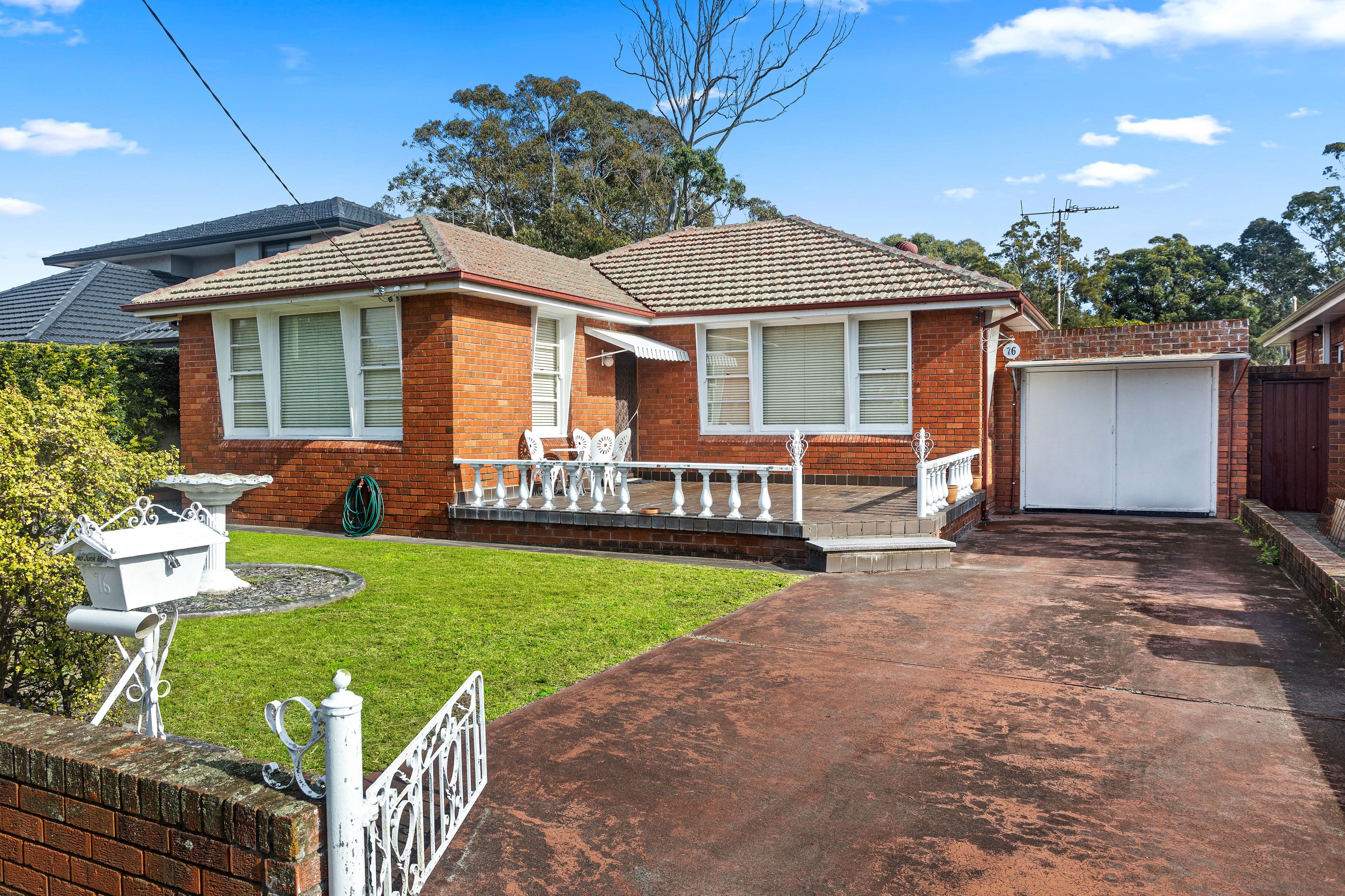 76 Francis Avenue, BRIGHTON-LE-SANDS NSW 2216, Brighton-Le-Sands - Image 1