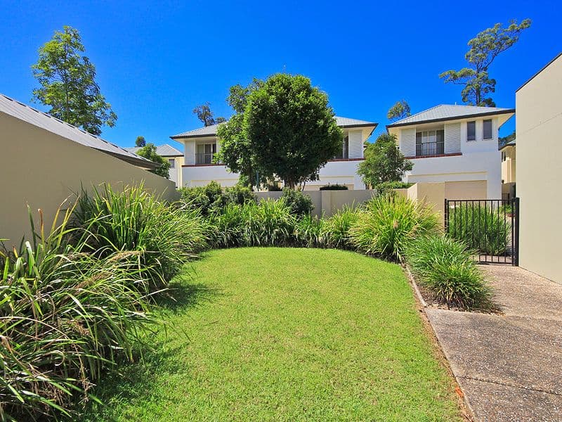 151 Easthill Drive, ROBINA QLD 4226, Robina - Thumbnail 2