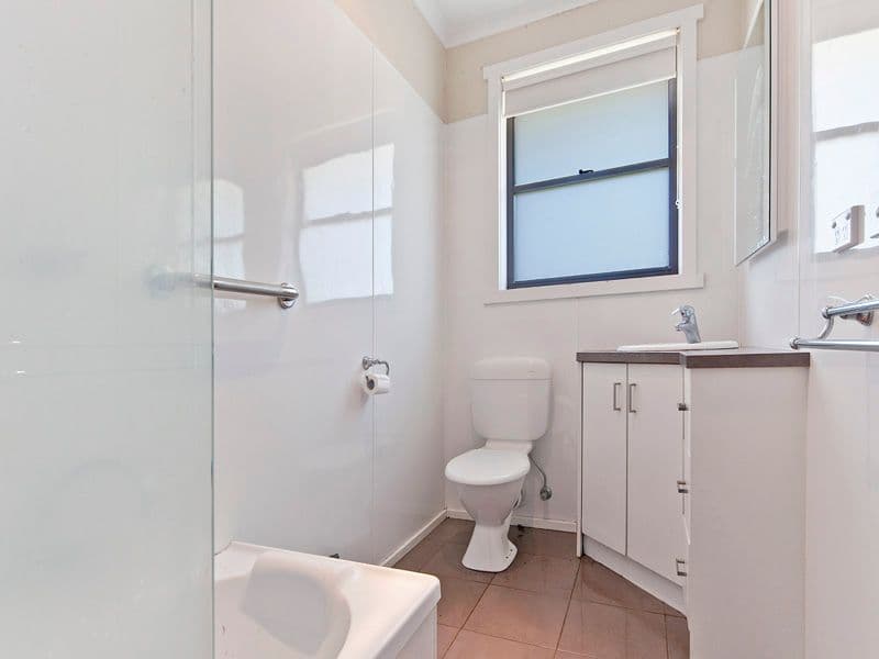 64 Hoddle Street, Warrnambool VIC 3280, Warrnambool - Thumbnail 4