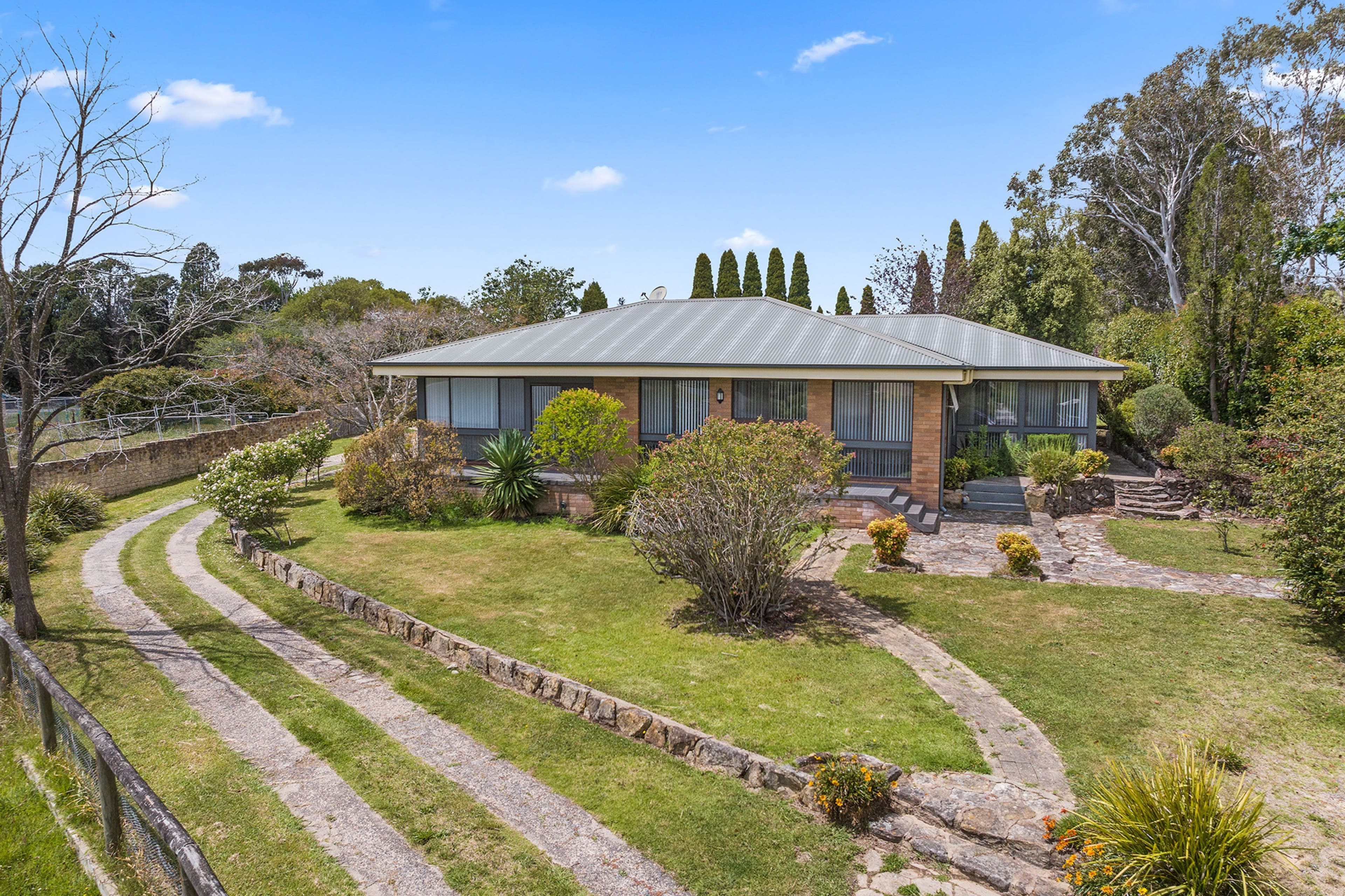 16 Watson Road, Moss Vale NSW 2577, Moss Vale - Image 1