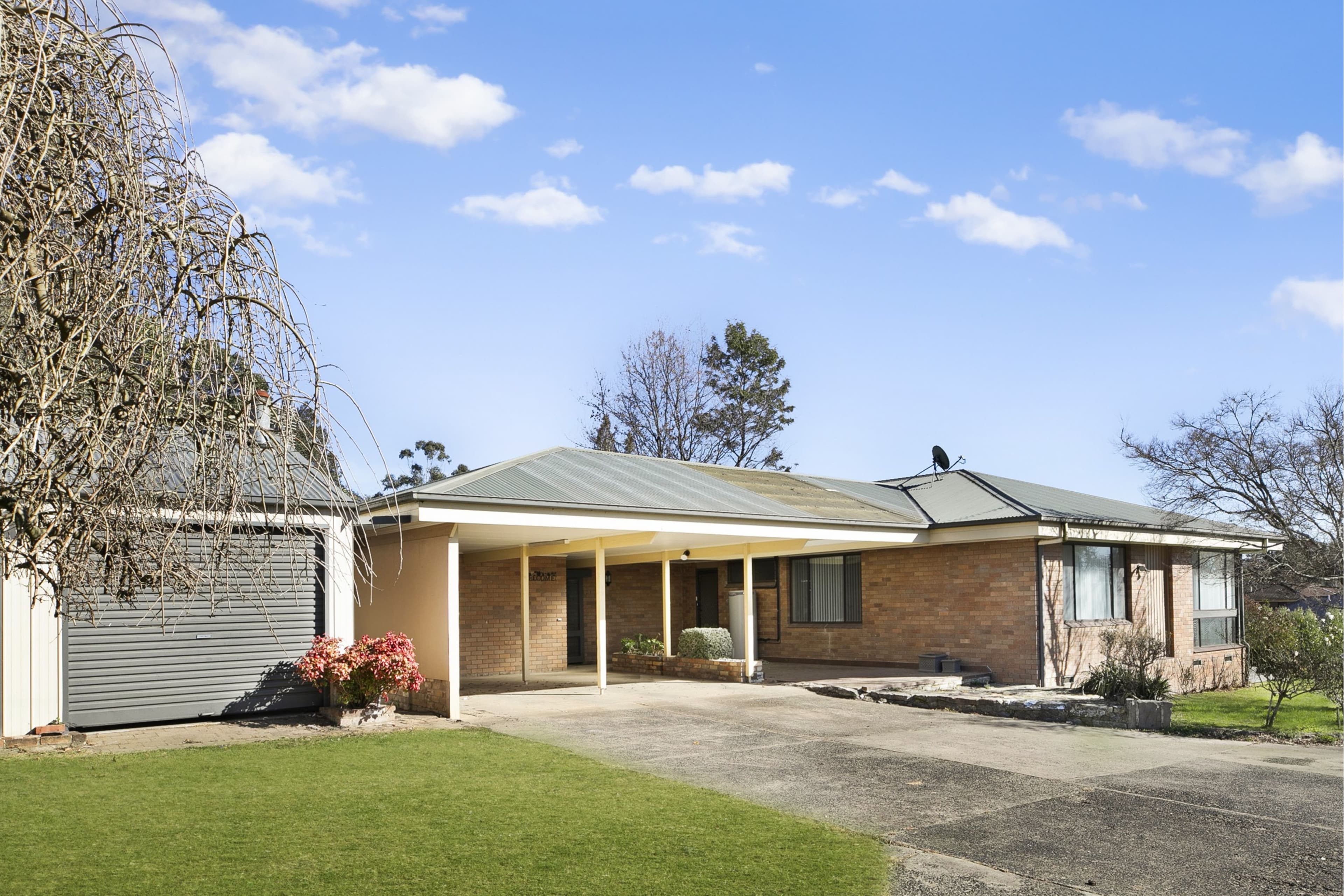 16 Watson Road, Moss Vale NSW 2577, Moss Vale - Thumbnail 2