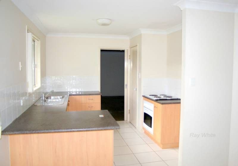 26 Admiral Drive, DECEPTION BAY QLD 4508, Deception Bay - Thumbnail 2