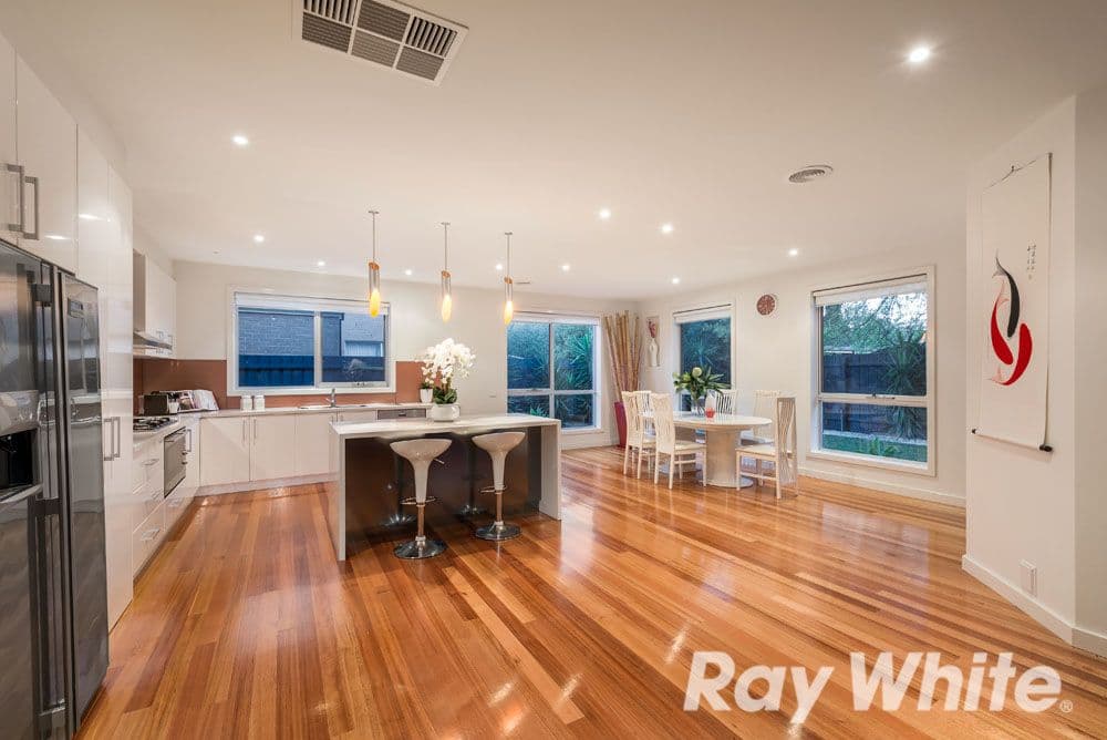 22 Joelson Avenue, SCORESBY VIC 3179, Scoresby - Thumbnail 2