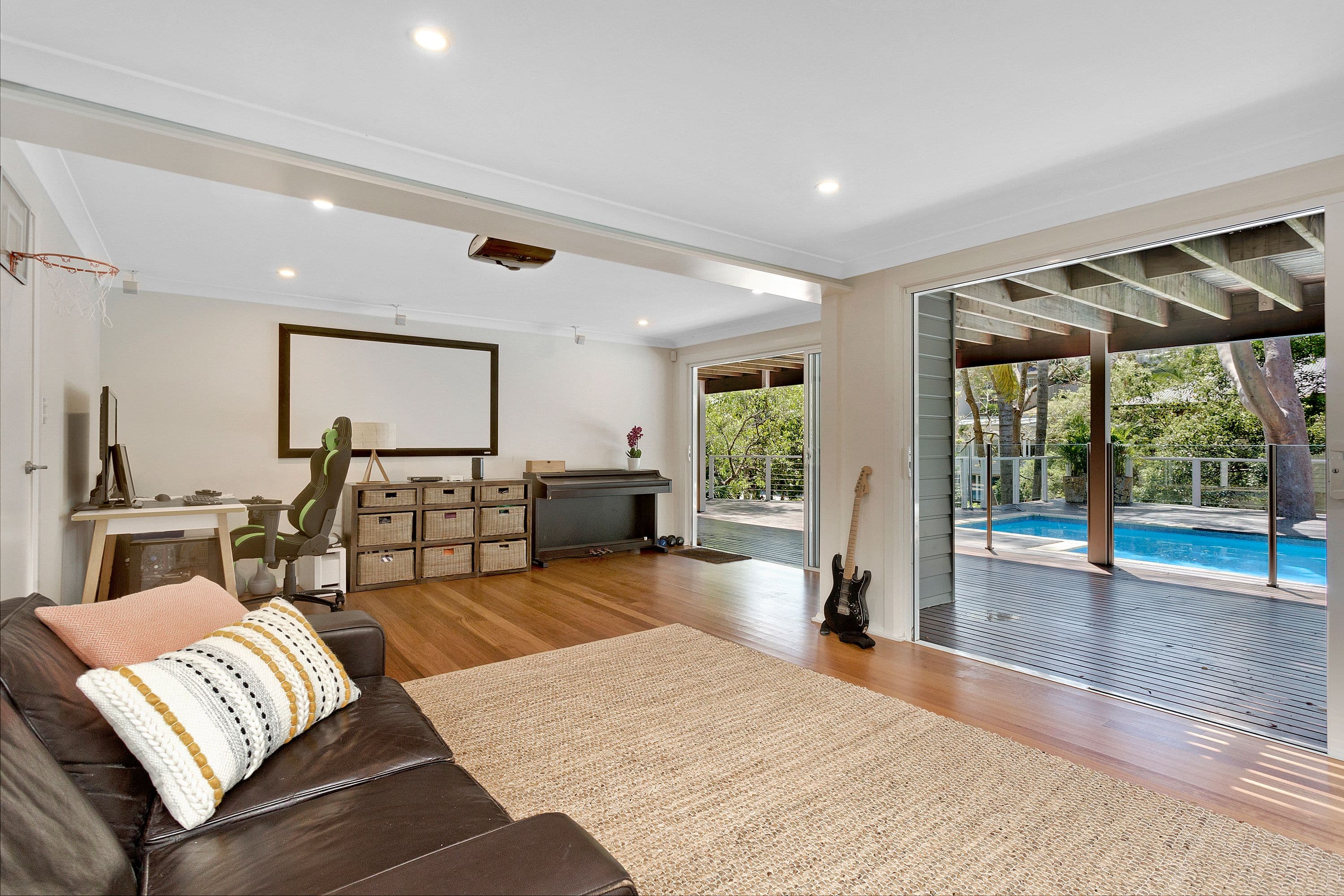 45 Crescent Road, Newport - Thumbnail 6