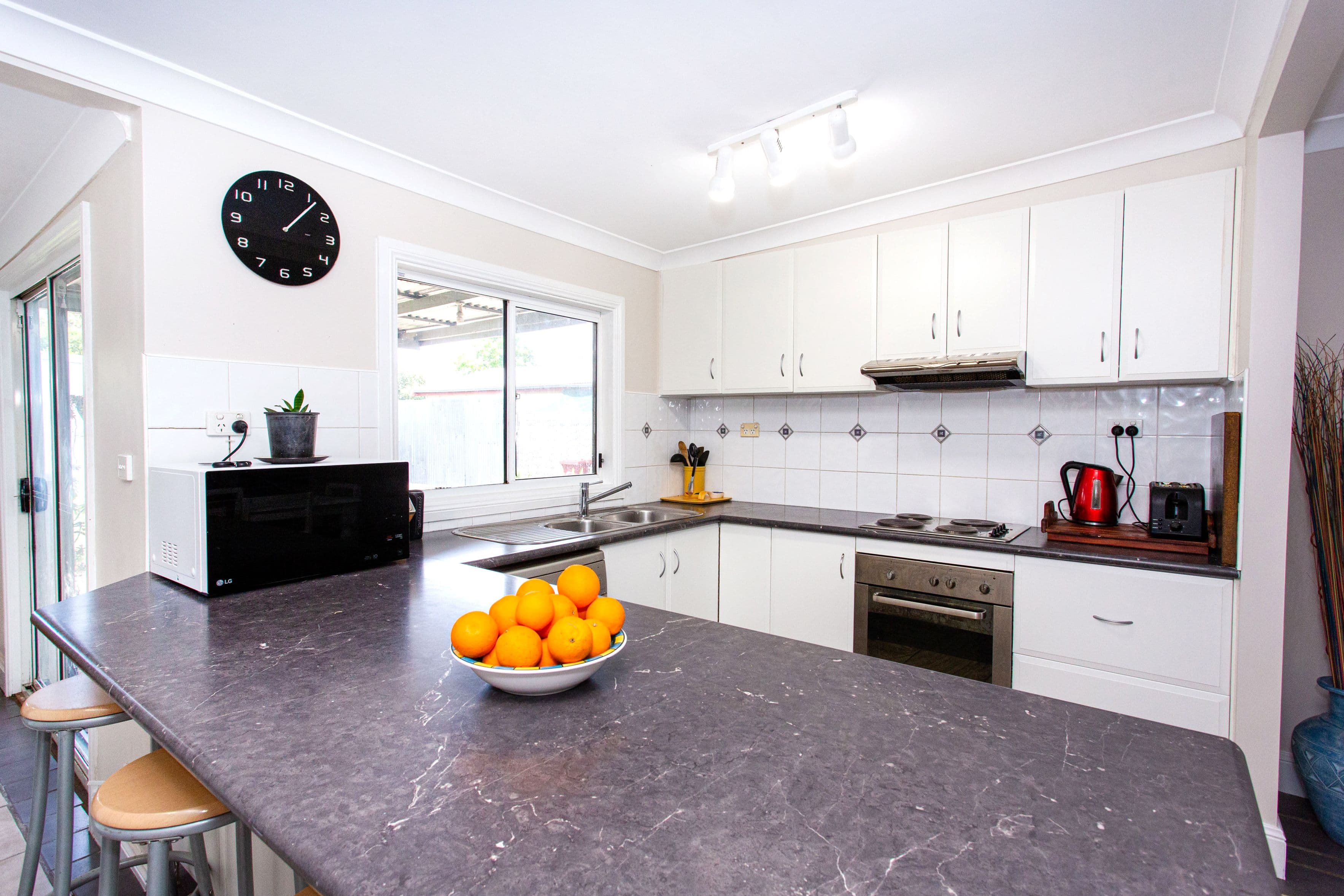 11 Stewart Street, Cowra NSW 2794, Cowra - Thumbnail 2
