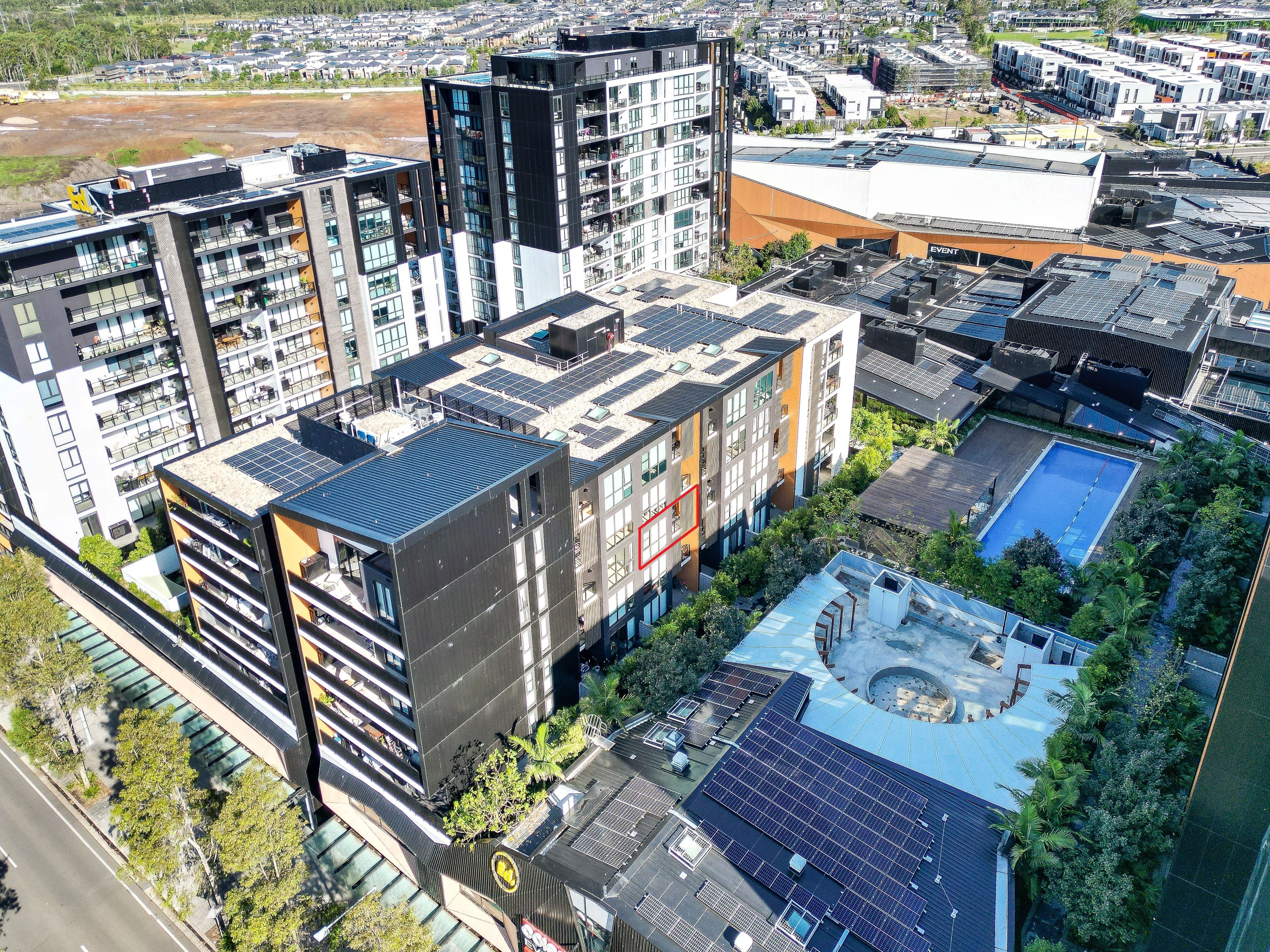4 henderson Road, Edmondson Park NSW 2174, Edmondson Park - Thumbnail 2