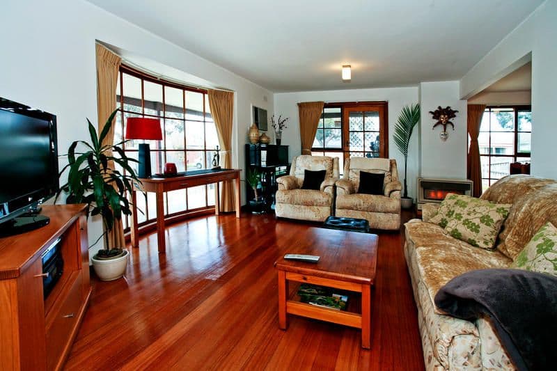 60 Drysdale Avenue, HAMLYN HEIGHTS VIC 3215, Hamlyn Heights - Thumbnail 2