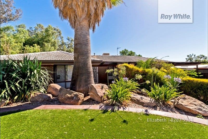 32 Kanimbla Crescent, Craigmore SA 5114, Craigmore - Thumbnail 2