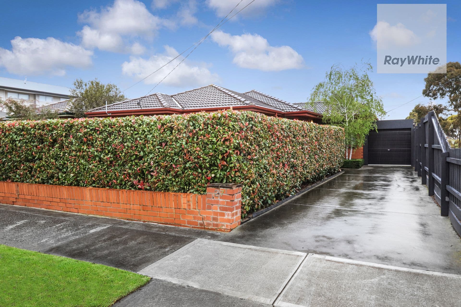 27 Dawson Street, Tullamarine VIC 3043, Tullamarine - Thumbnail 2