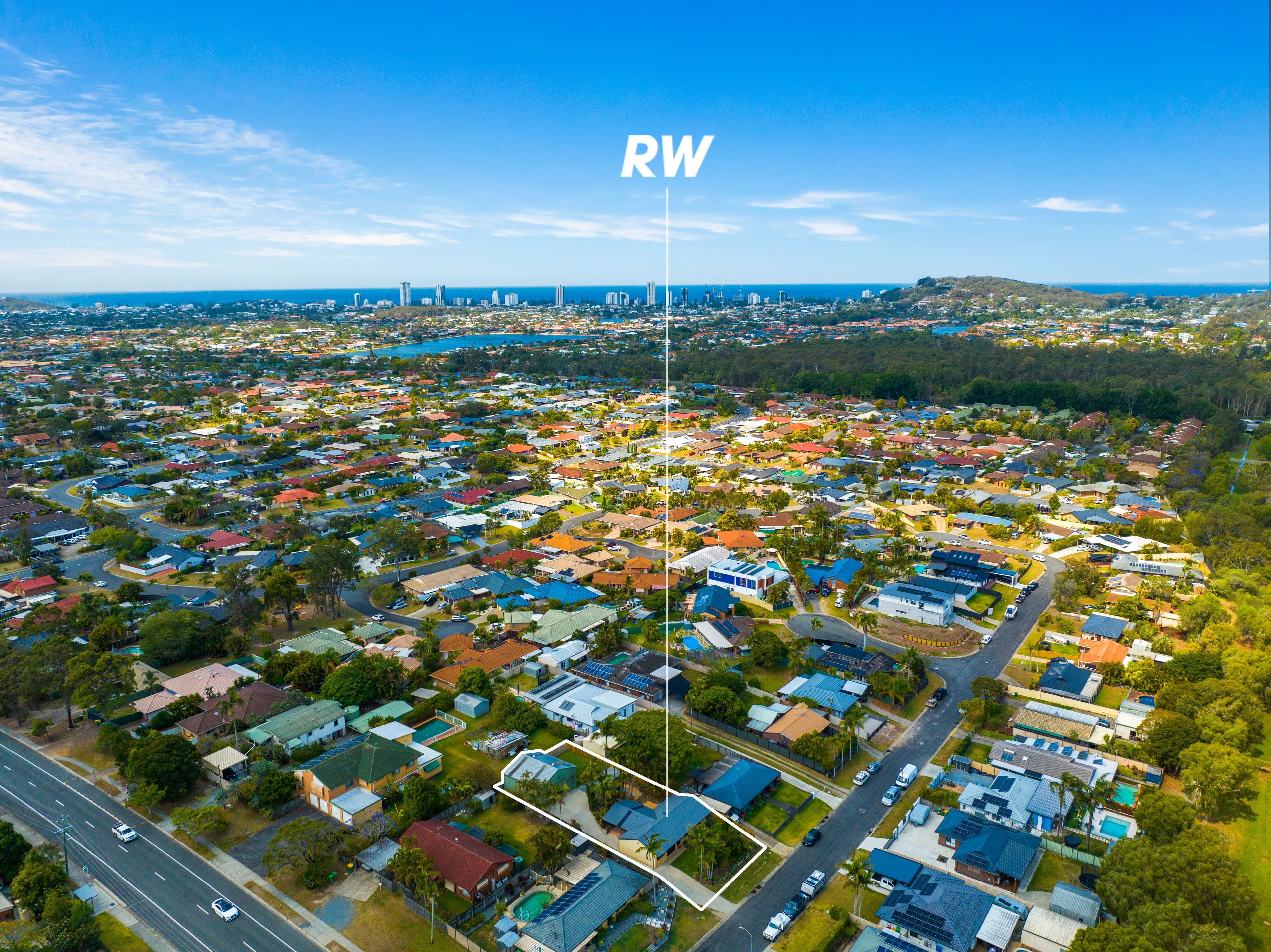 4 Bushtree Court, Burleigh Waters QLD 4220, Burleigh Waters - Thumbnail 3