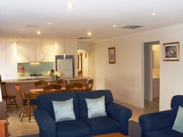9 Nicholl Avenue, ALDINGA BEACH SA 5173, Aldinga Beach - Thumbnail 4