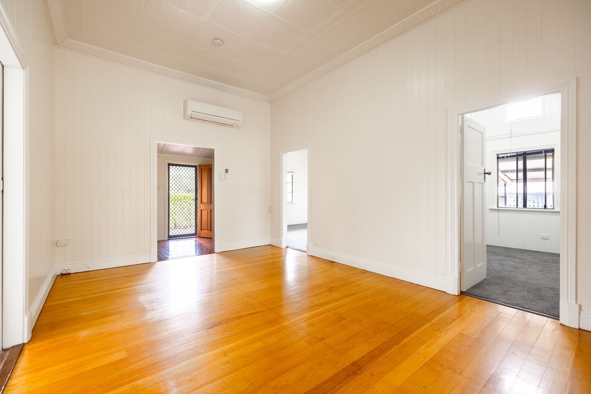93 Falcon Street, Longreach QLD 4730, Longreach - Thumbnail 6