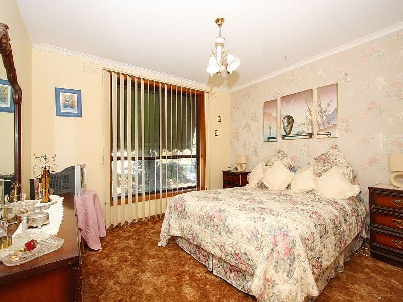 29 Wenden Road, MILL PARK VIC 3082, Mill Park - Thumbnail 6