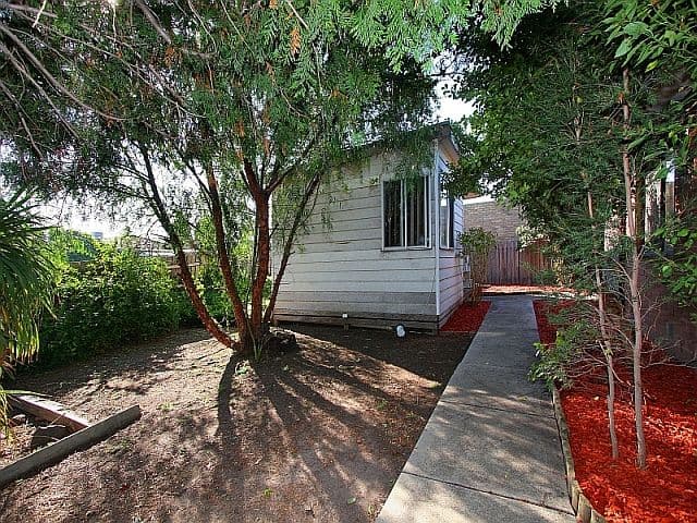 29 Wenden Road, MILL PARK VIC 3082, Mill Park - Thumbnail 8