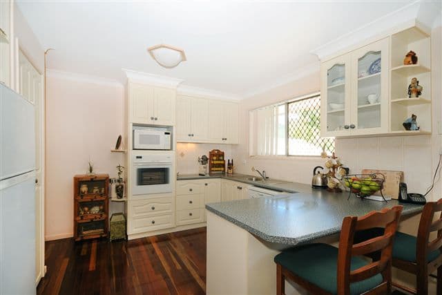 14 Knockator Crescent, CENTENARY HEIGHTS QLD 4350, Centenary Heights - Thumbnail 3