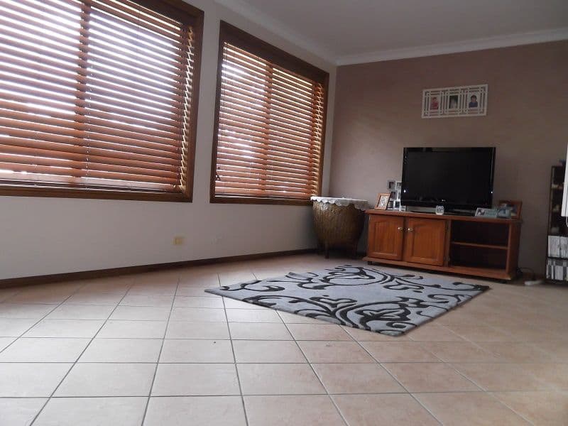 33 Parkes Street, COWRA NSW 2794, Cowra - Thumbnail 3
