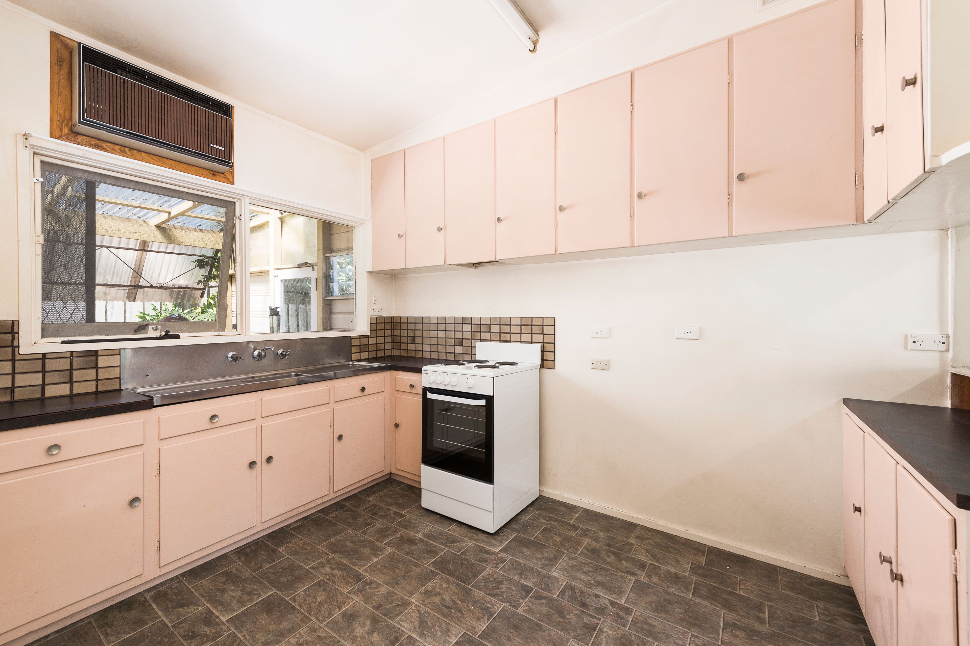 18 Cole Crescent, Chadstone VIC 3148, Chadstone - Thumbnail 7