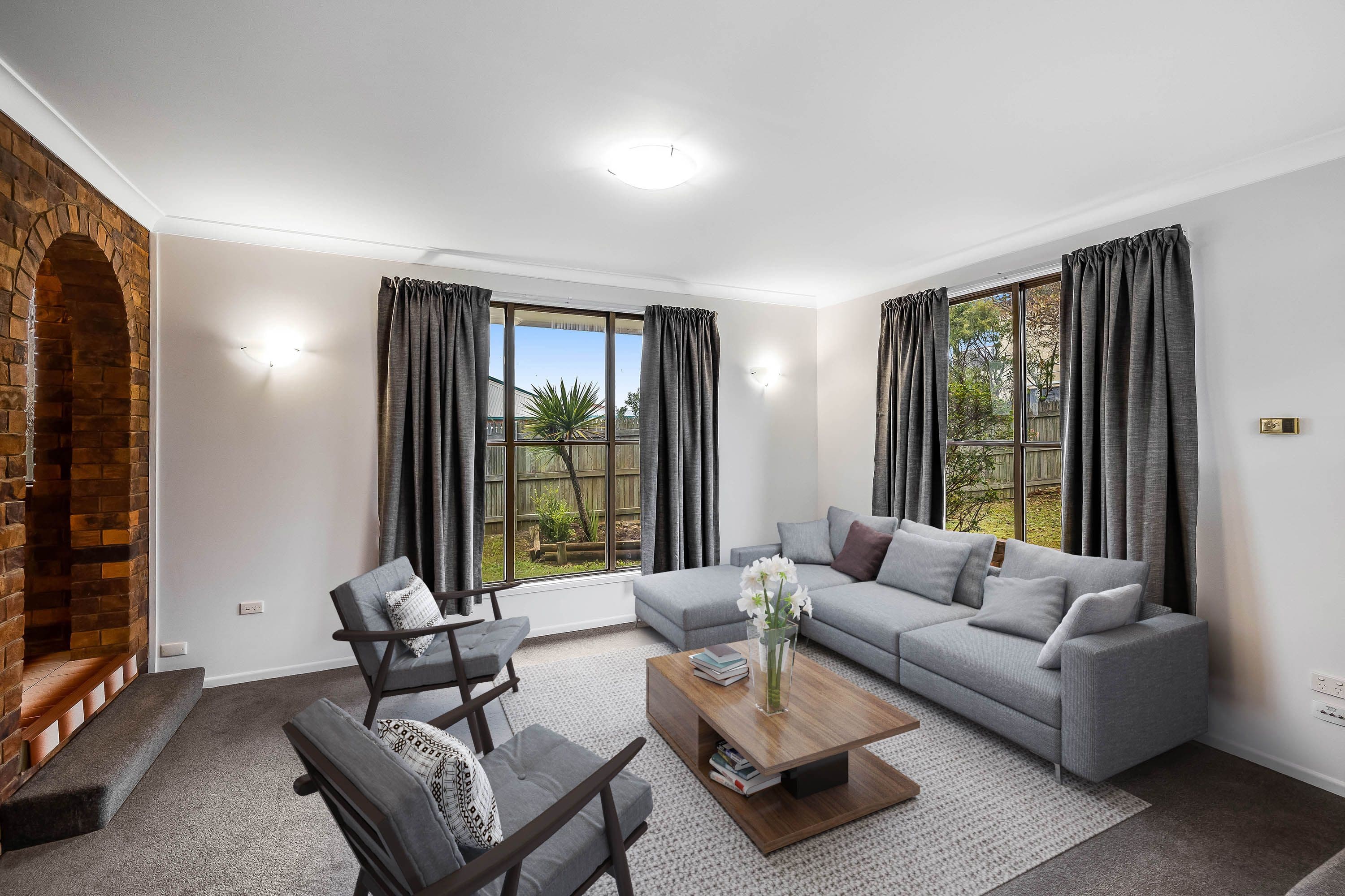 16 La Vista Court, Middle Ridge QLD 4350, Middle Ridge - Thumbnail 2