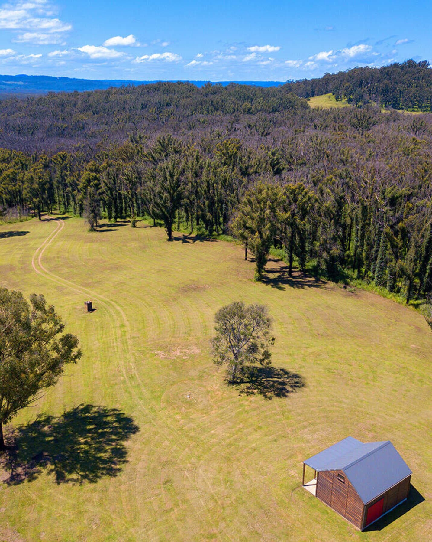 411 Spring Hill Road Meryla, Meryla - Image 1