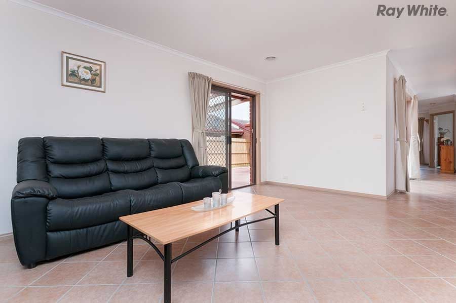 24 Longhurst Crescent, Hillside VIC 3037, Hillside - Thumbnail 5
