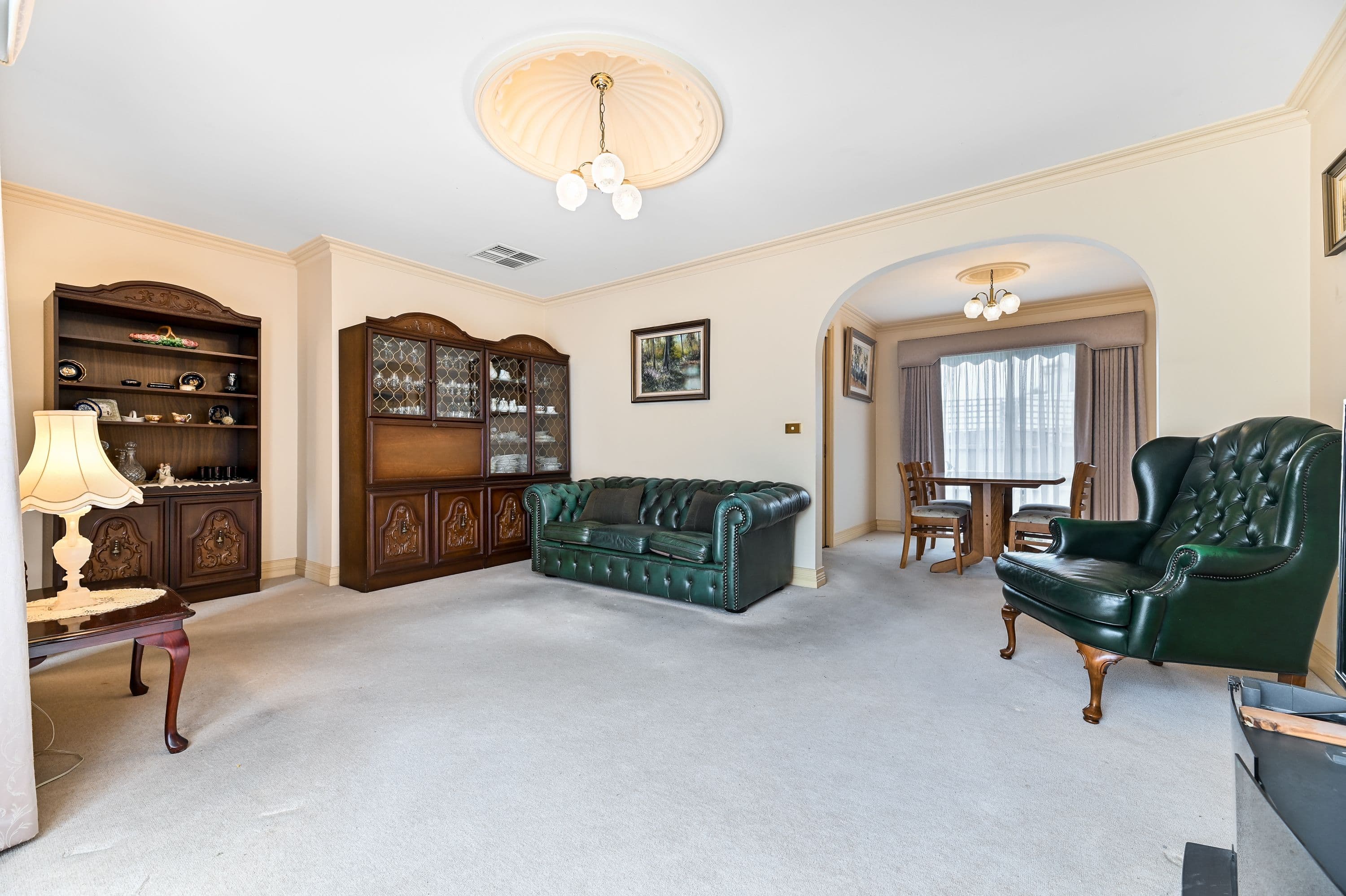 21 Woodstock Road, Mount Waverley VIC 3149, Mount Waverley - Thumbnail 2