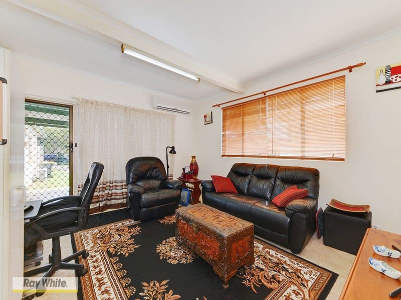 4 Longland Street, REDCLIFFE QLD 4020, Redcliffe - Image 1