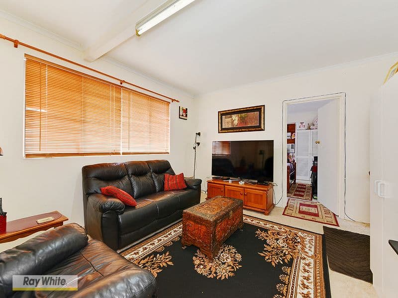 4 Longland Street, REDCLIFFE QLD 4020, Redcliffe - Thumbnail 7
