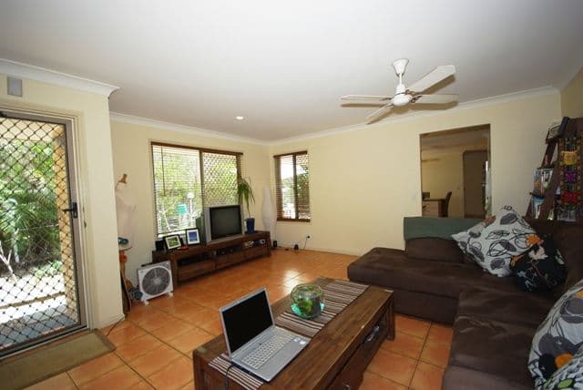 11 Albion Avenue, MIAMI QLD 4220, Miami - Thumbnail 3
