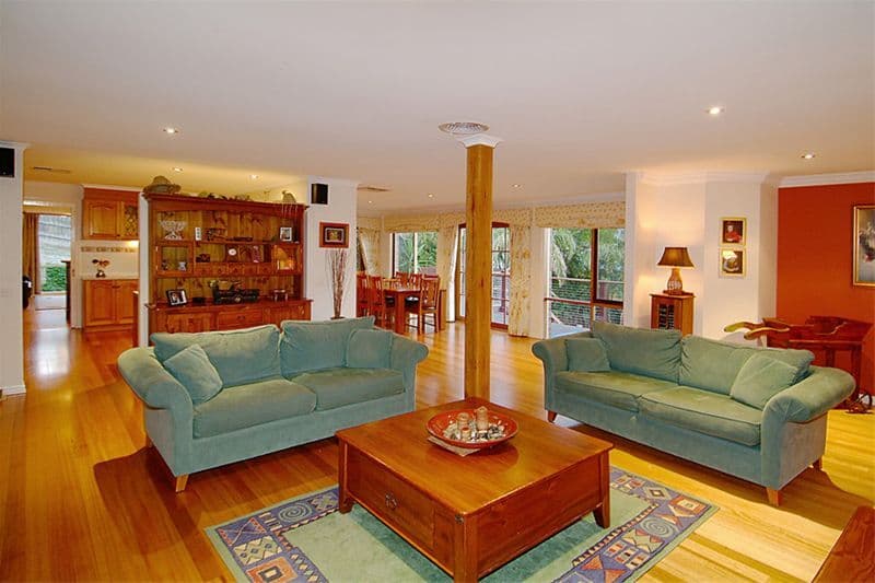 13   Colgoa Court, WATTLE GLEN VIC 3096, Wattle Glen - Thumbnail 2