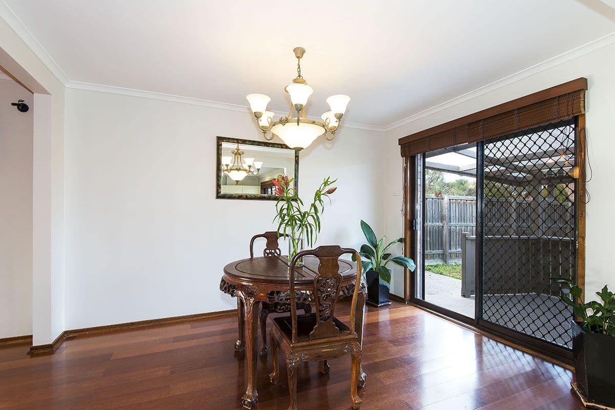 9 Oakbank Avenue, Mill Park VIC 3082, Mill Park - Thumbnail 4