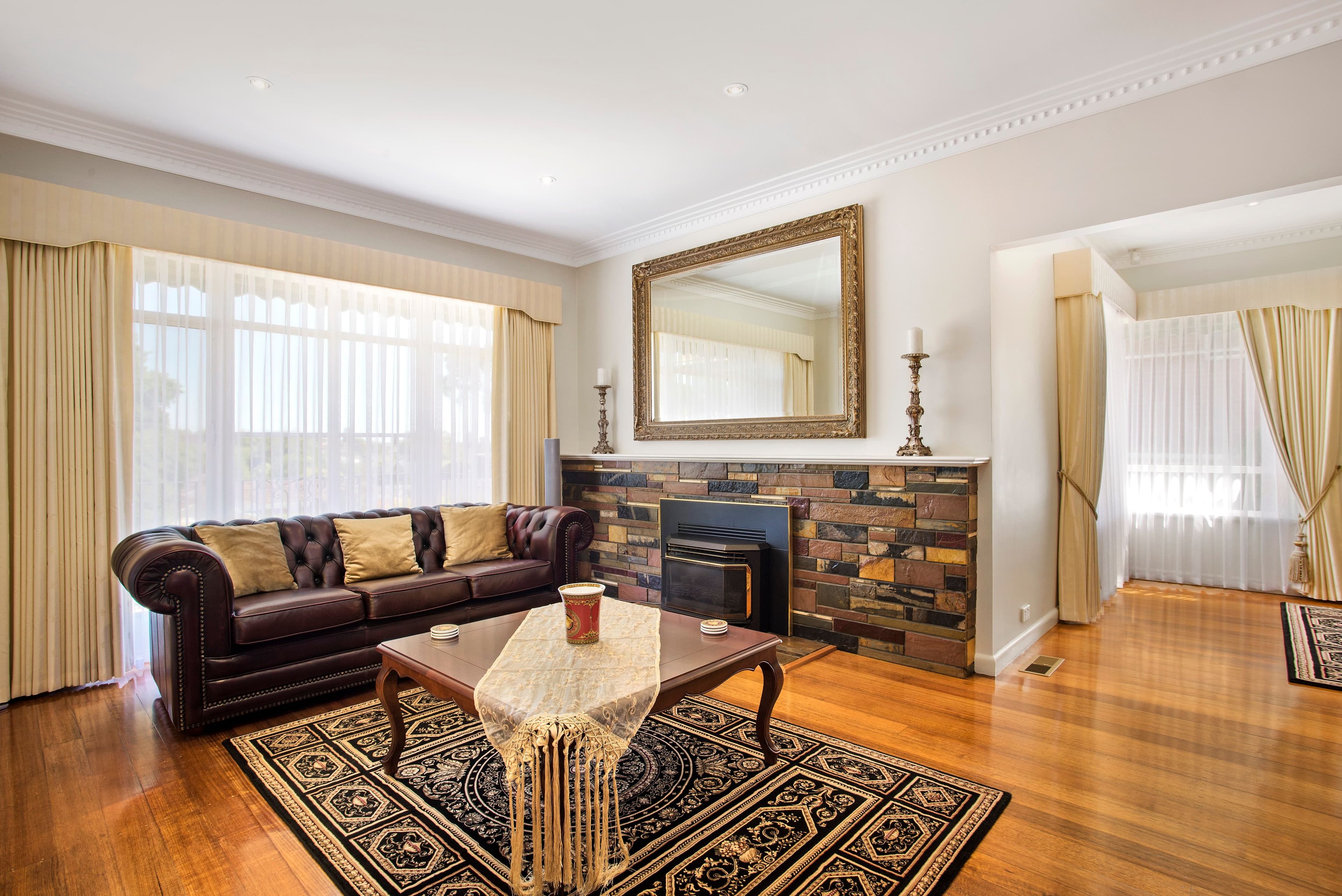 45 Viewhill Road, Balwyn North VIC 3104, Balwyn North - Thumbnail 3