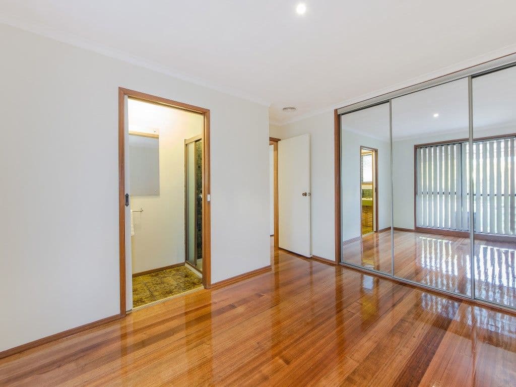 4 Chedgey Drive, St Albans VIC 3021, St Albans - Thumbnail 5