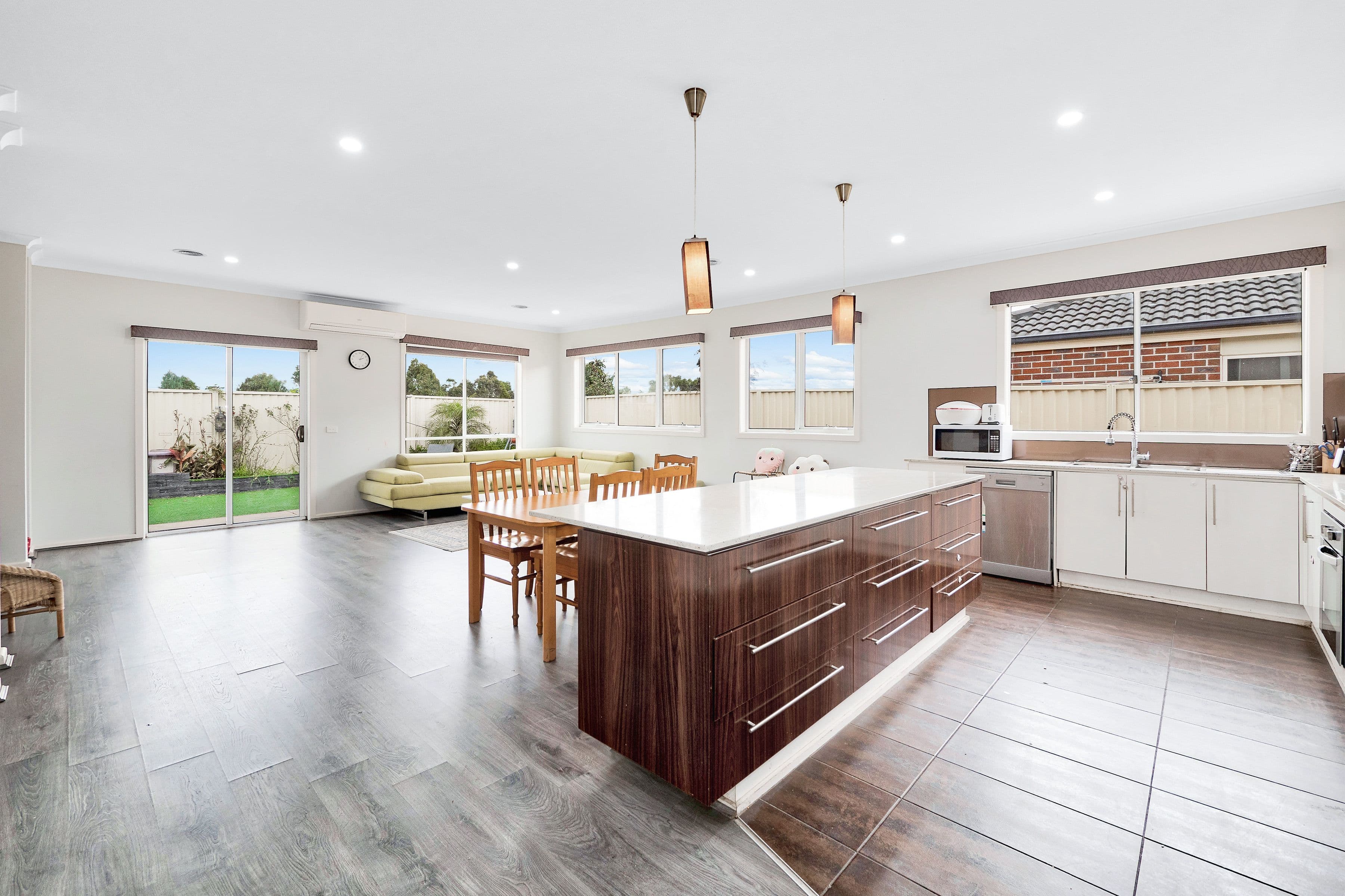110 Blue Horizons Way, Pakenham VIC 3810, Pakenham - Thumbnail 5