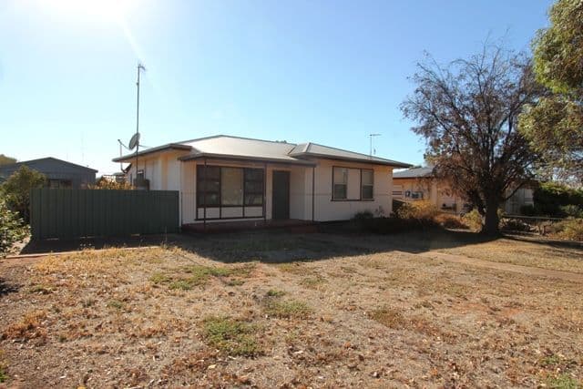 17 Edwards Terrace, CLEVE SA 5640, Cleve - Image 1