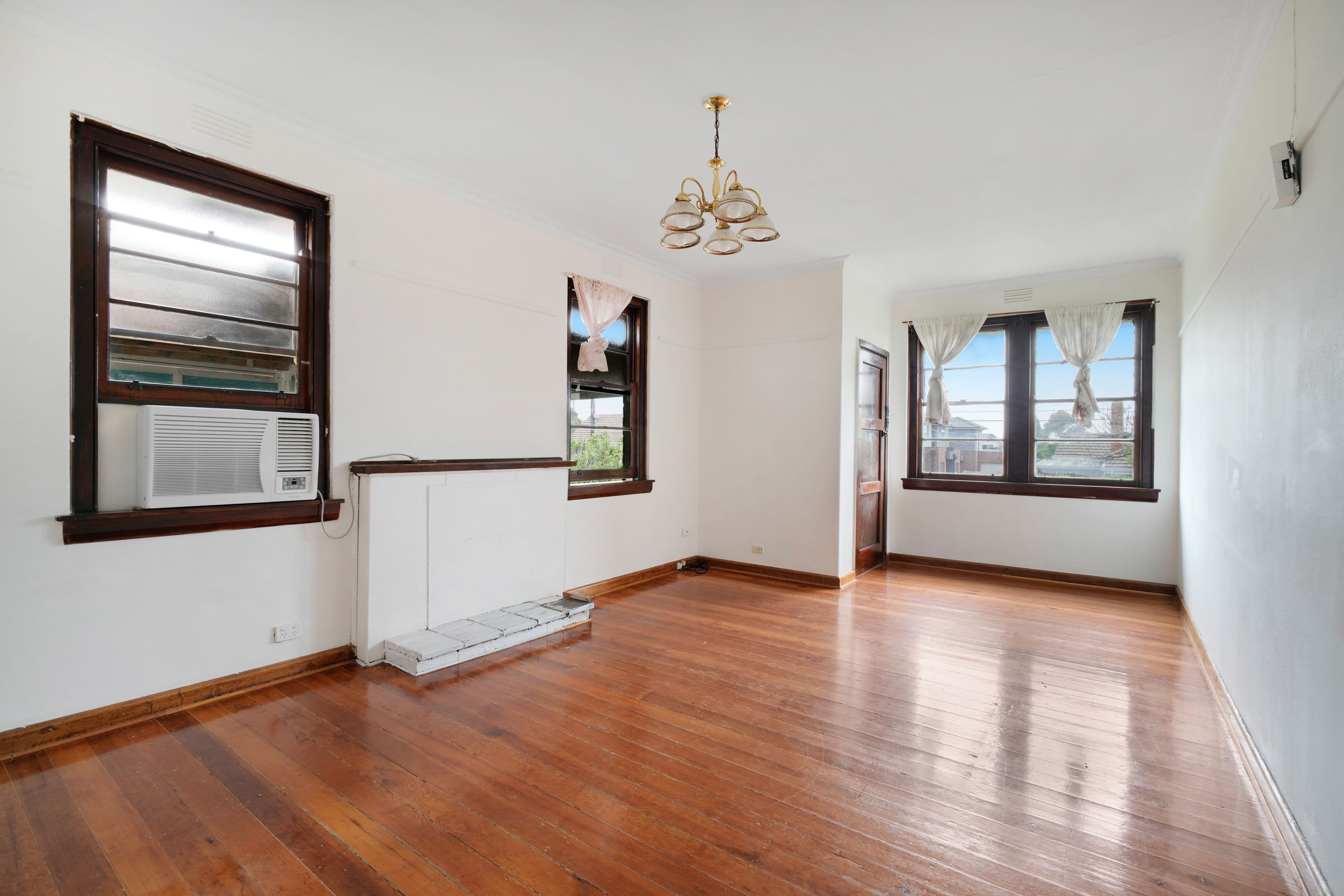 10 Coleman Crescent, Reservoir VIC 3073, Reservoir - Thumbnail 3