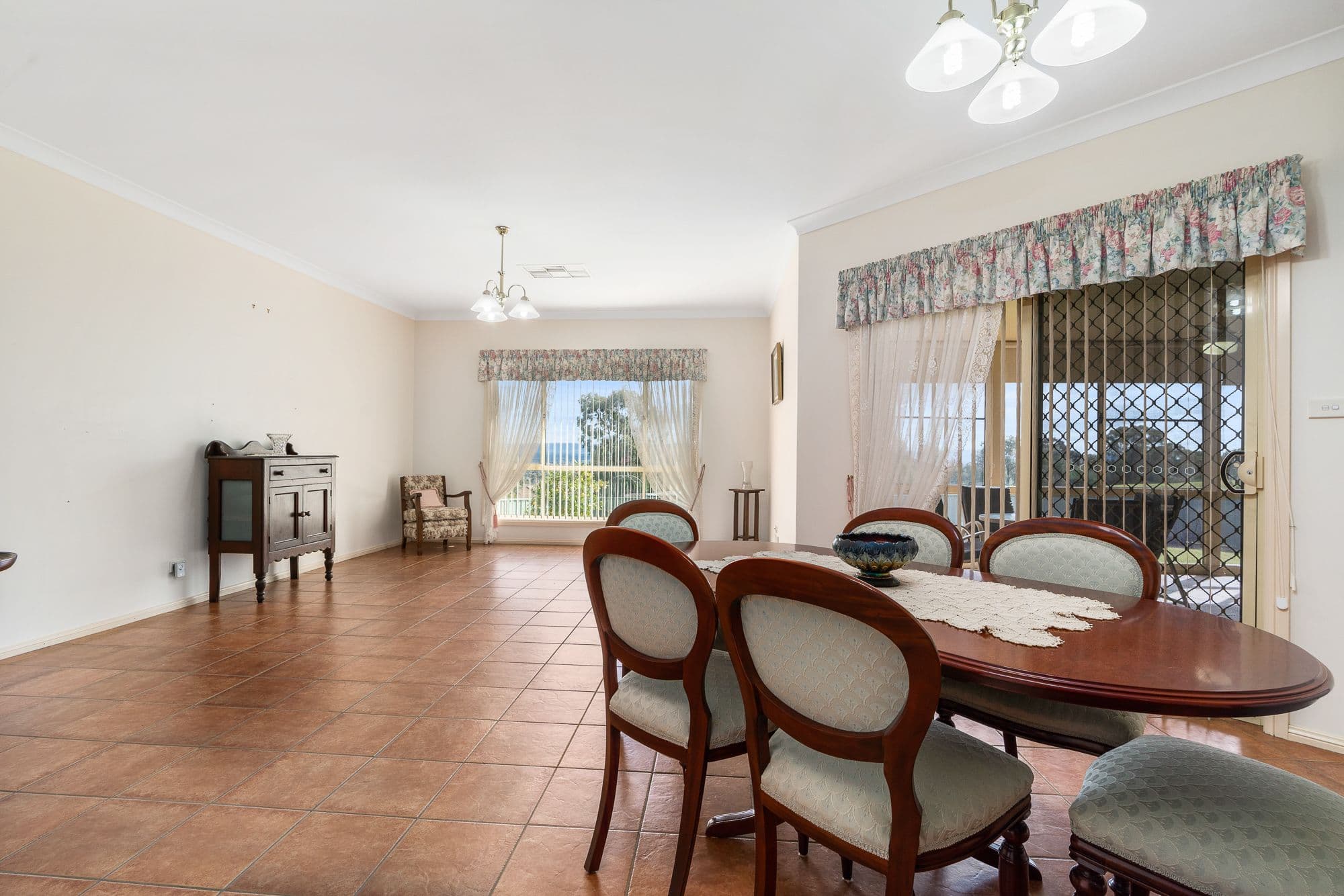 22 London Drive, Cowra NSW 2794, Cowra - Thumbnail 5