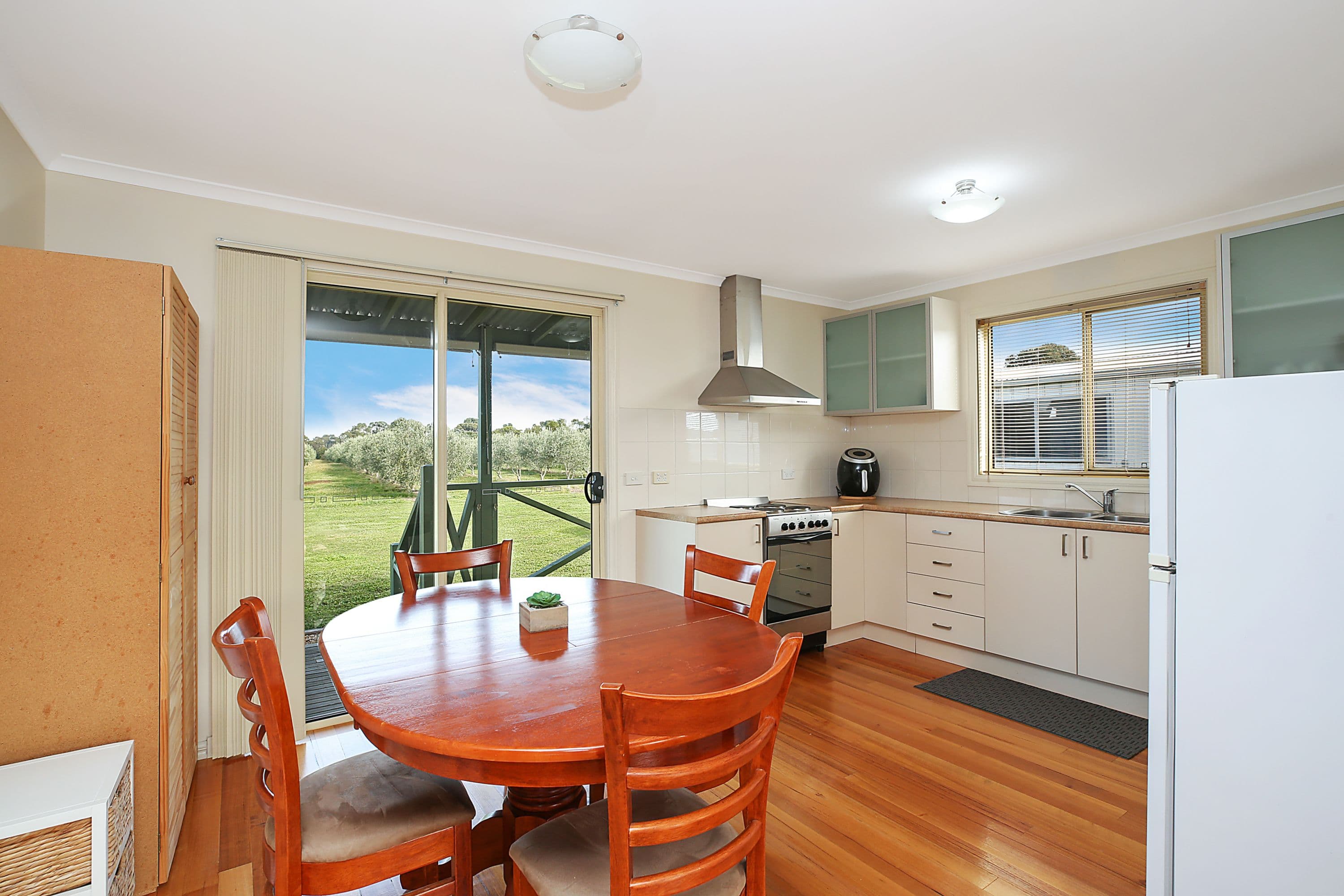 5 Christopher Court, Lismore VIC 3324, Lismore - Thumbnail 4