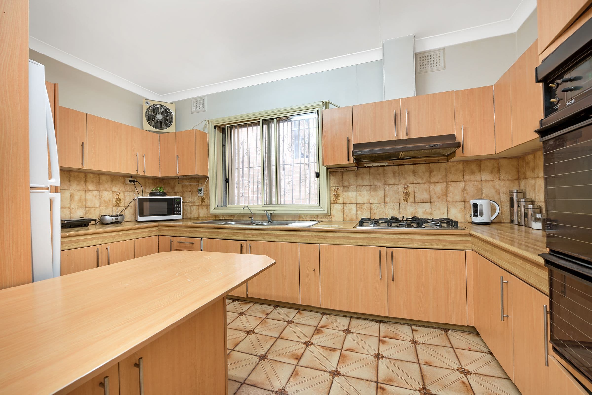 15 Sutherland Street, St Peters - Thumbnail 5