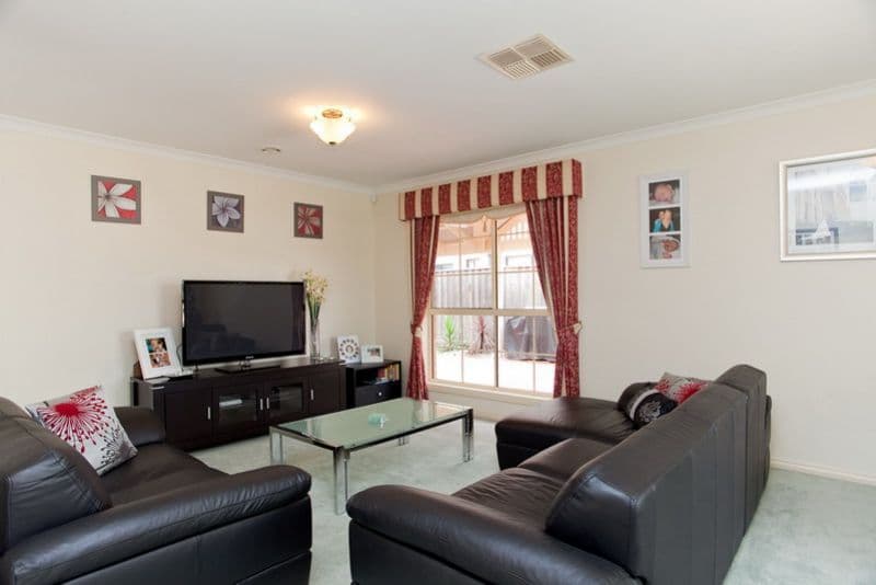 609 The Lakes Boulevard, SOUTH MORANG VIC 3752, South Morang - Thumbnail 4