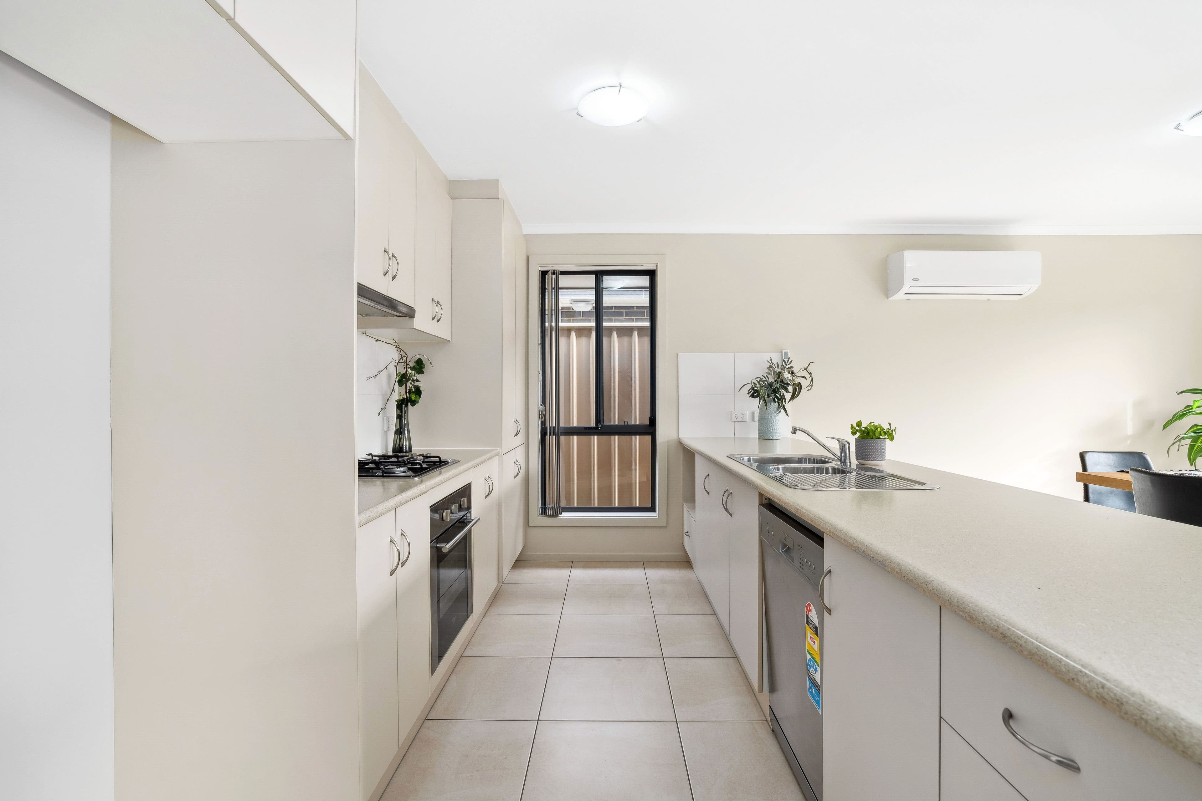 9 Orleans Avenue, Seaford Meadows SA 5169, Seaford Meadows - Thumbnail 5