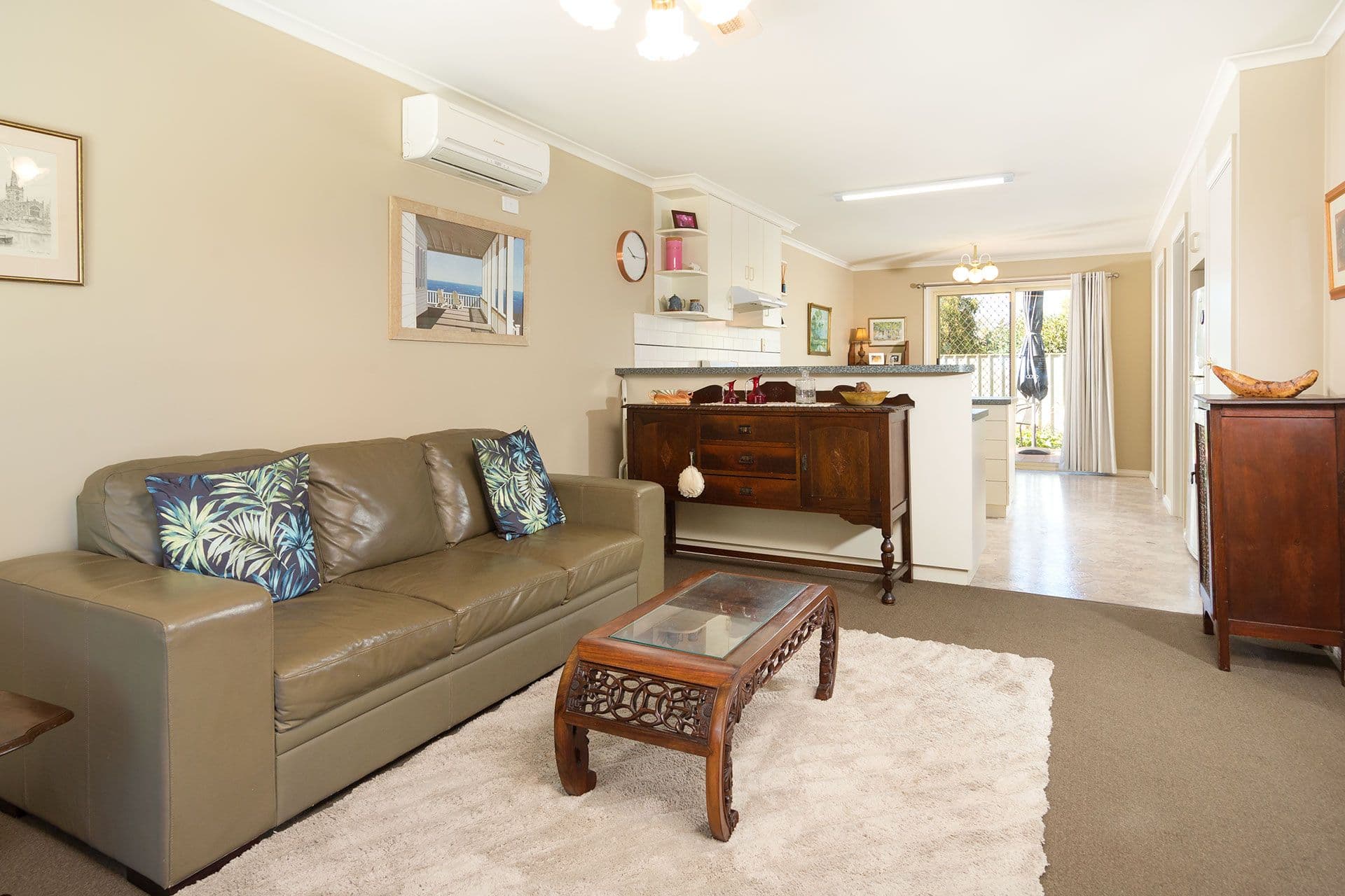 576 Webb Street, Lavington NSW 2641, Lavington - Thumbnail 2