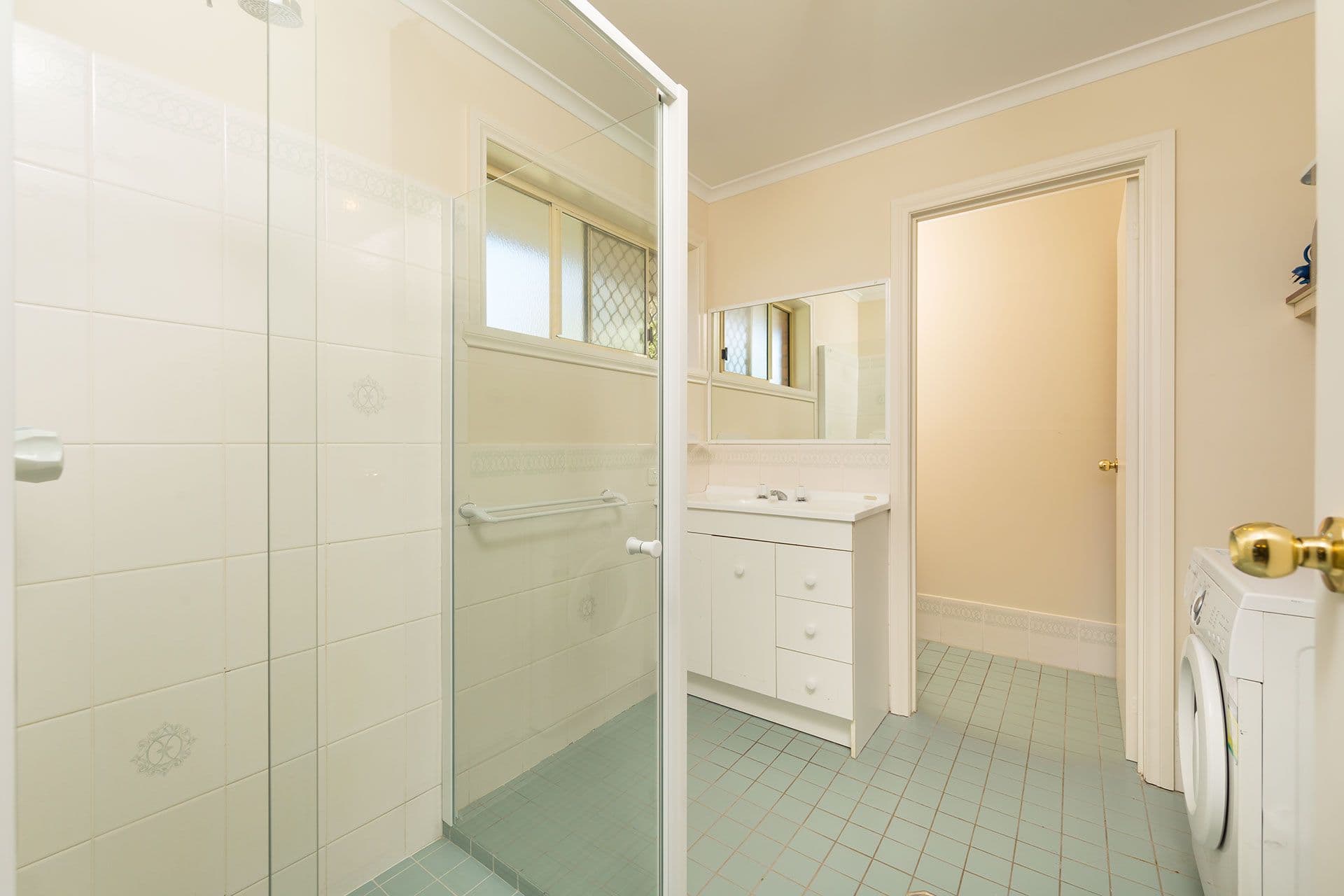576 Webb Street, Lavington NSW 2641, Lavington - Thumbnail 8