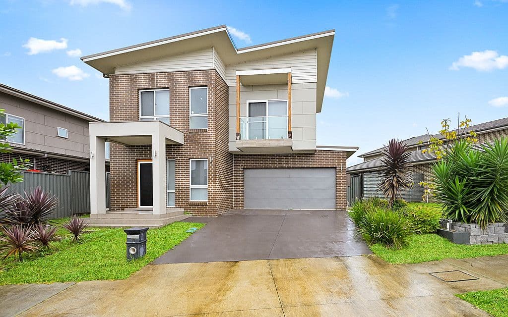 19 Bourne Ridge, Oran Park NSW 2570, Oran Park - Image 1